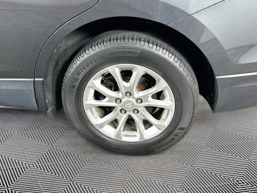 Used 2020 Chevrolet Equinox LT AWD/4WD image 35