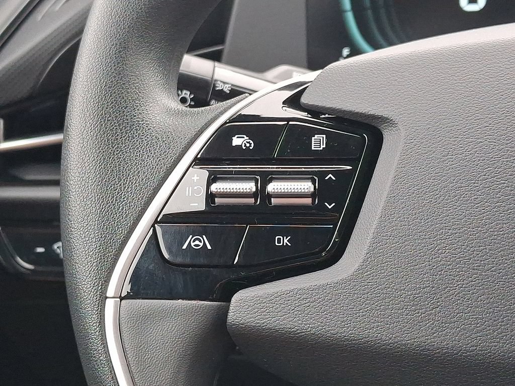 Certified 2023 Kia Niro LX FWD image 9