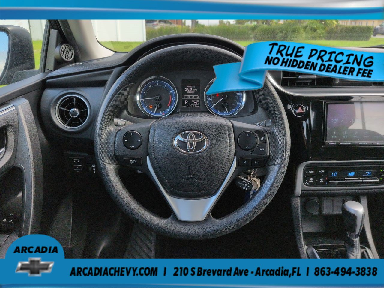 Used 2018 Toyota Corolla LE FWD image 15