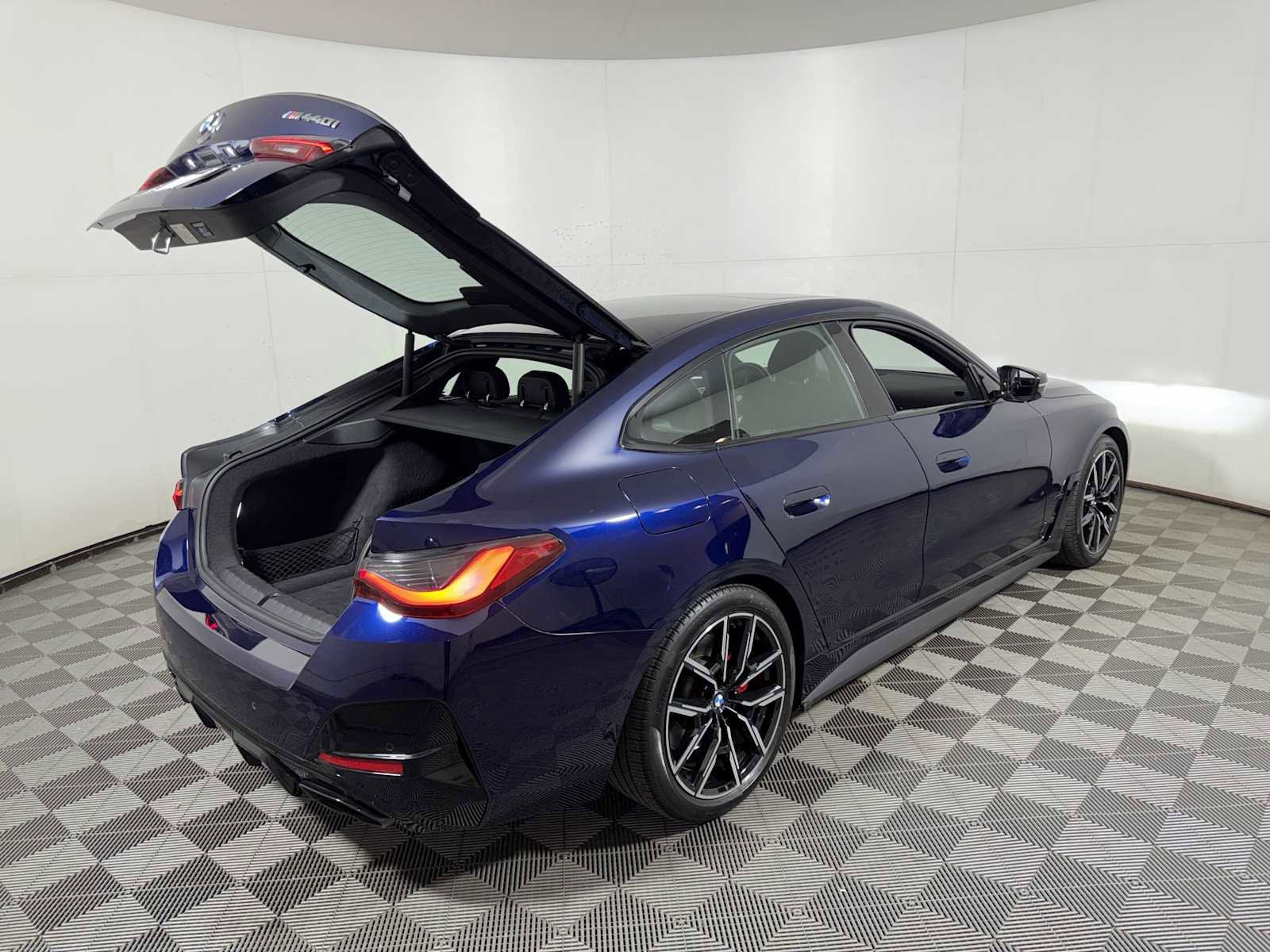 Used 2024 BMW M440i xDrive Gran Coupe w/ Premium Package image 23