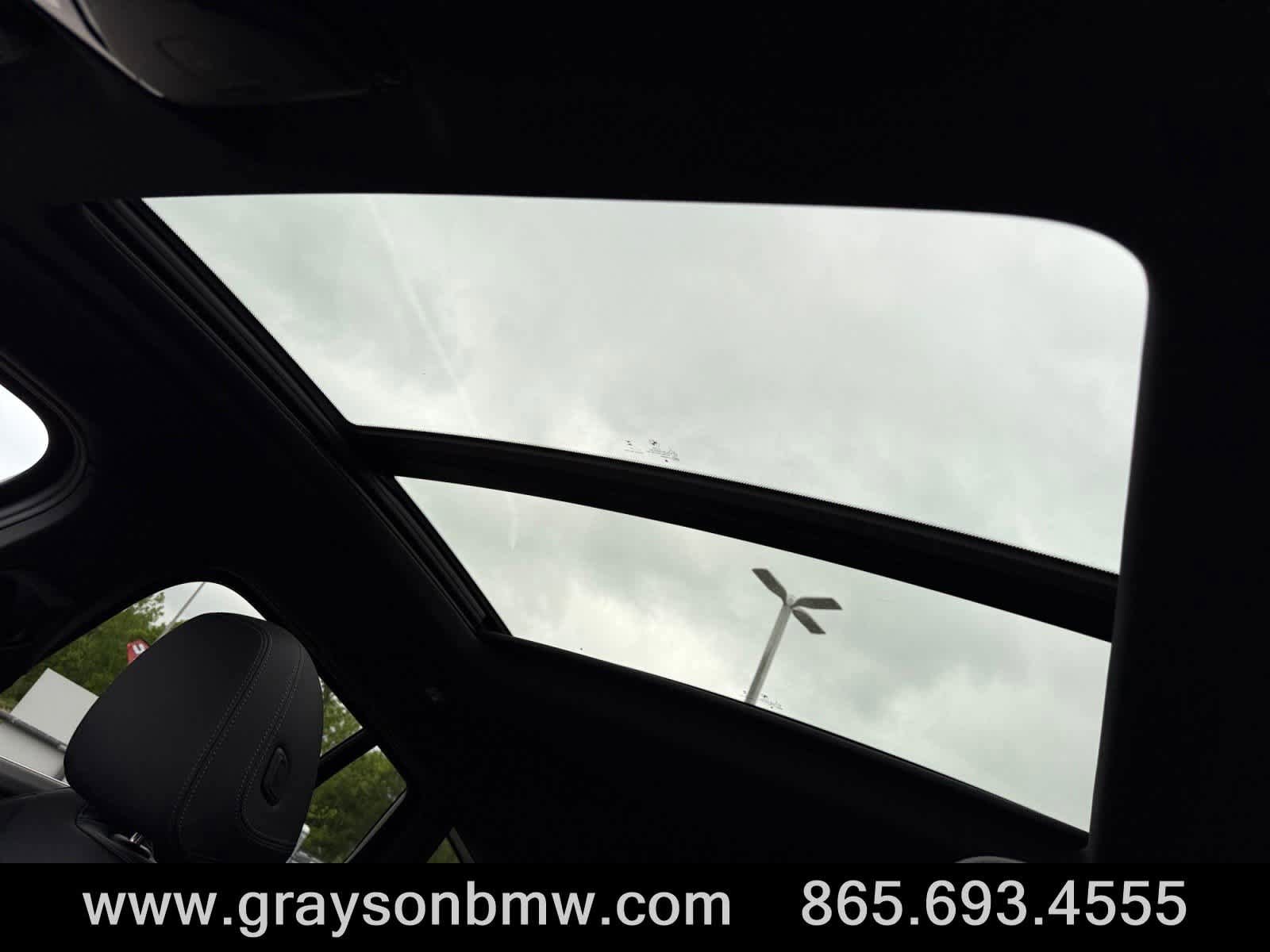 Used 2025 BMW X4 xDrive30i AWD/4WD image 31