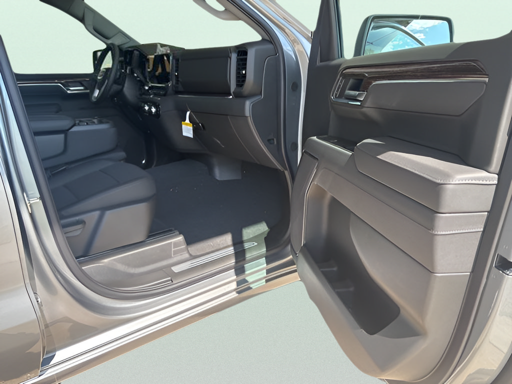 New 2026 GMC Sierra 1500 Elevation w/ X31 Off-Road Package AWD/4WD image 6