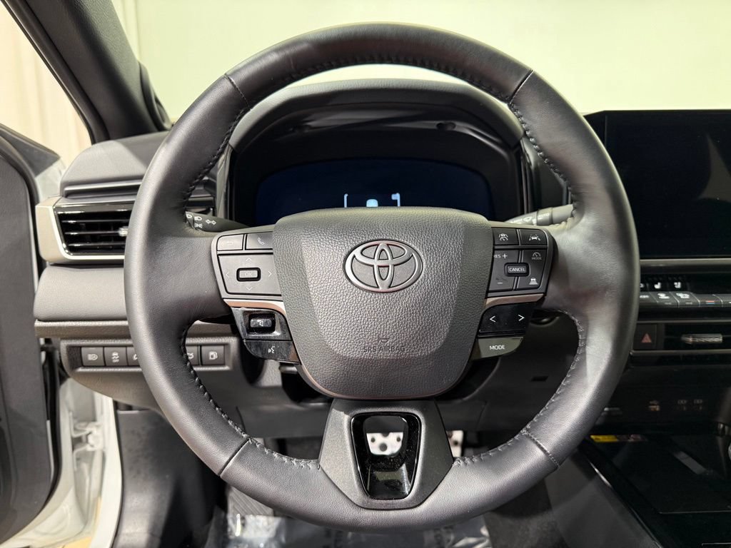 Used 2026 Toyota Camry XSE w/ Premium Package AWD/4WD image 22