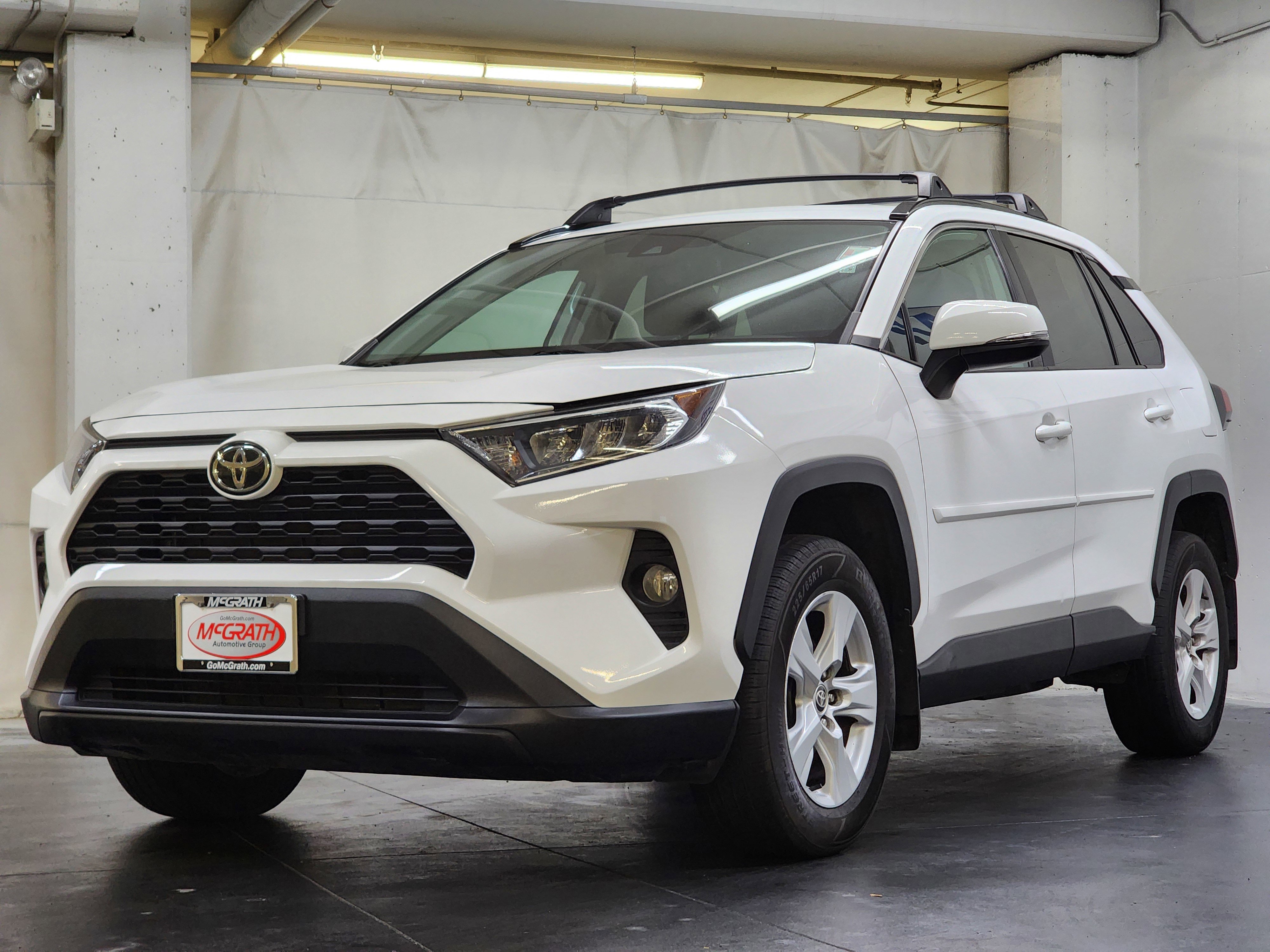 Used 2021 Toyota RAV4 XLE image 11