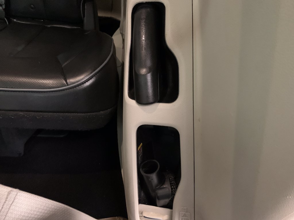 Used 2019 Chrysler Pacifica Limited FWD image 24