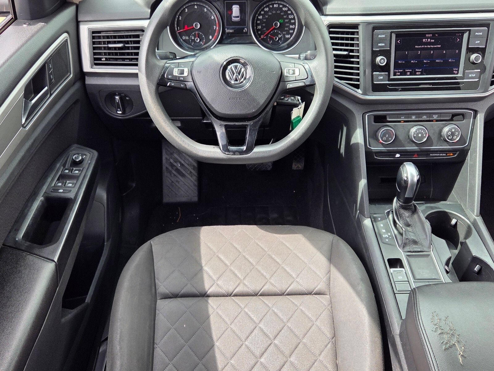 Used 2018 Volkswagen Atlas S FWD image 7