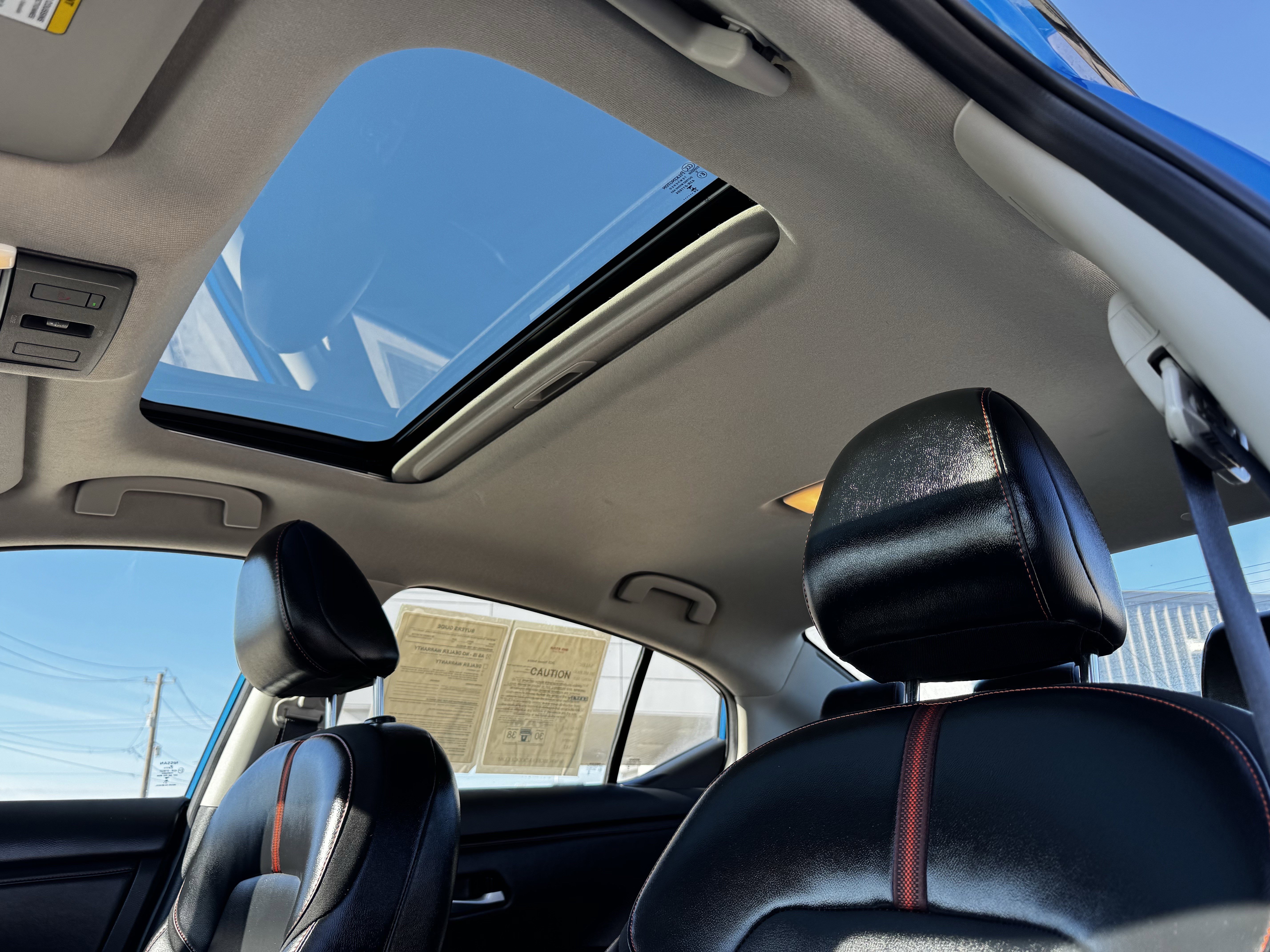 Used 2025 Nissan Sentra SR w/ SR Premium Package image 29