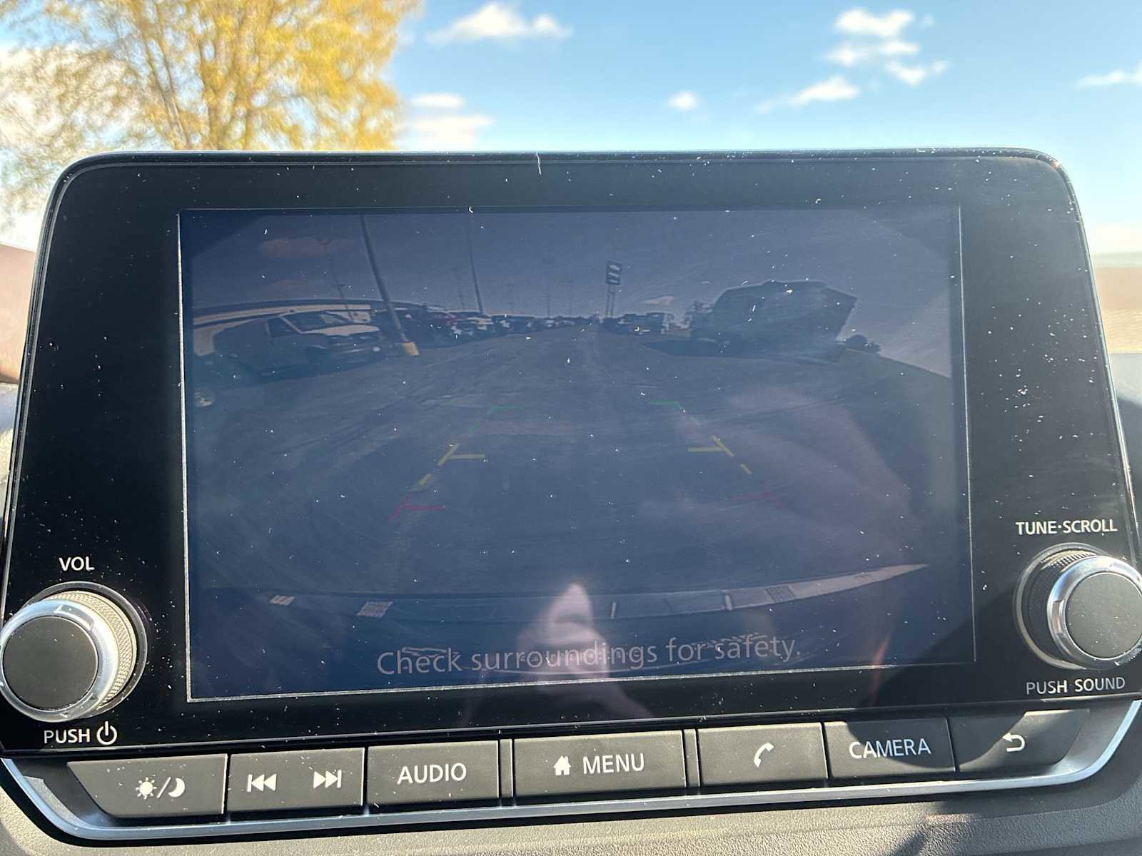 Used 2023 Nissan Rogue SV image 14