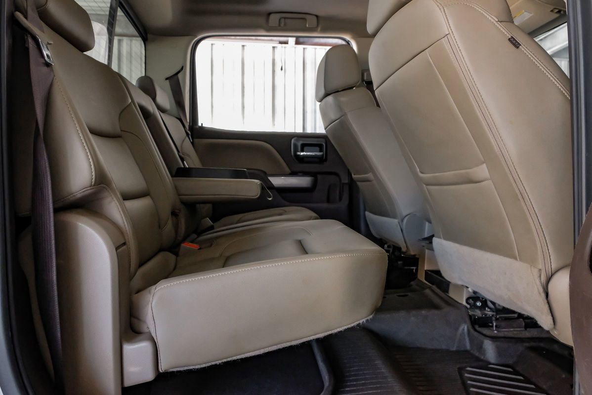 Used 2018 Chevrolet Silverado 2500 LTZ w/ Duramax Plus Package image 34