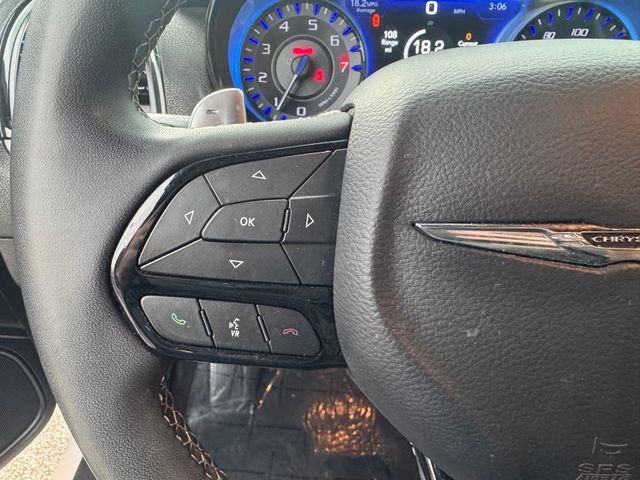 Used 2023 Chrysler 300 S RWD image 14