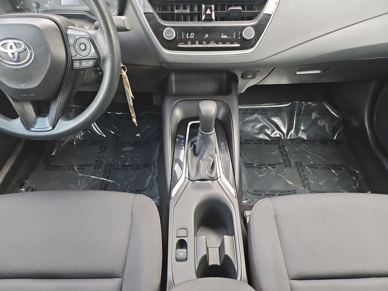 Used 2025 Toyota Corolla LE FWD image 31