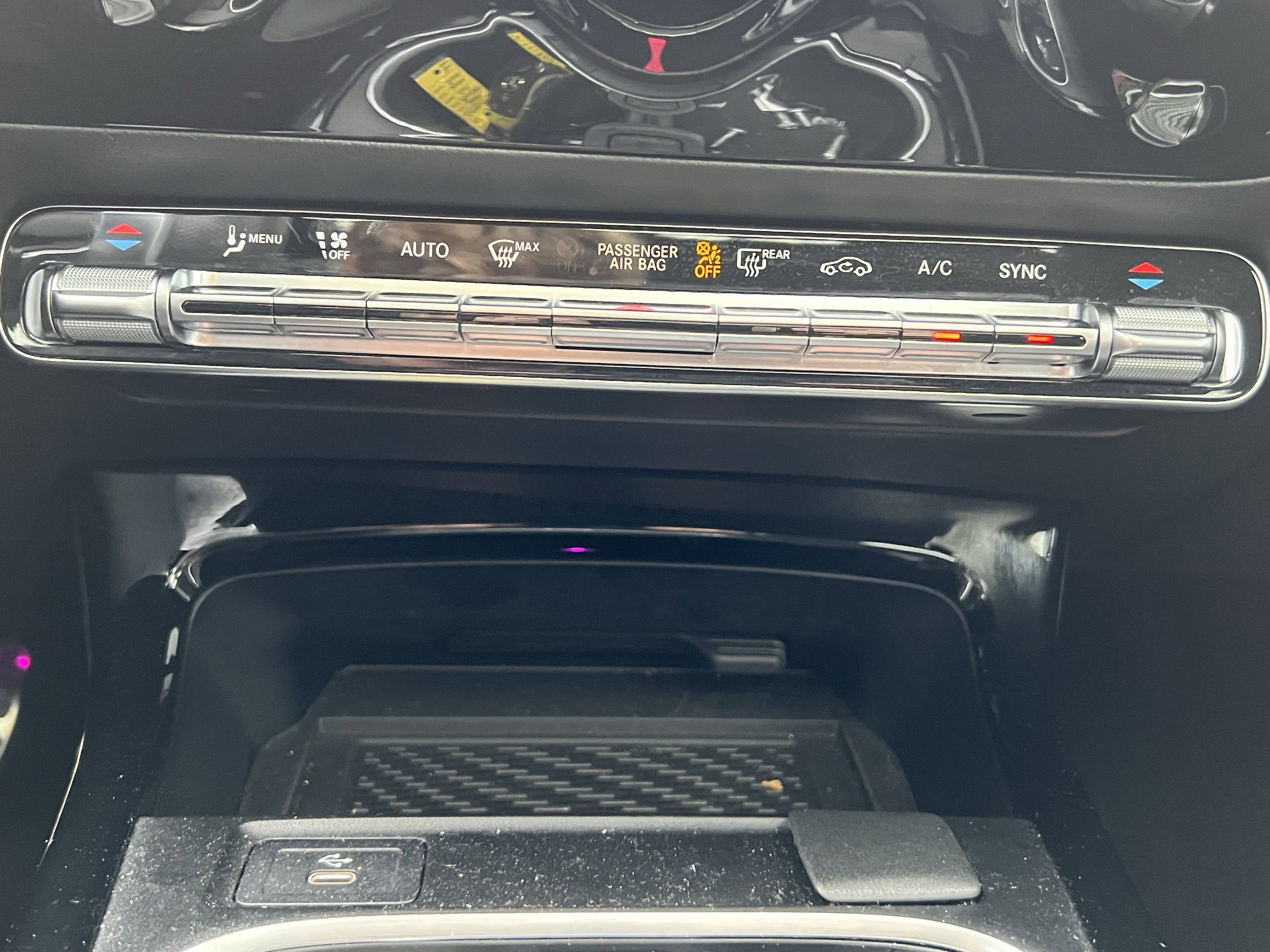 Used 2024 Mercedes-Benz CLA 250 image 30