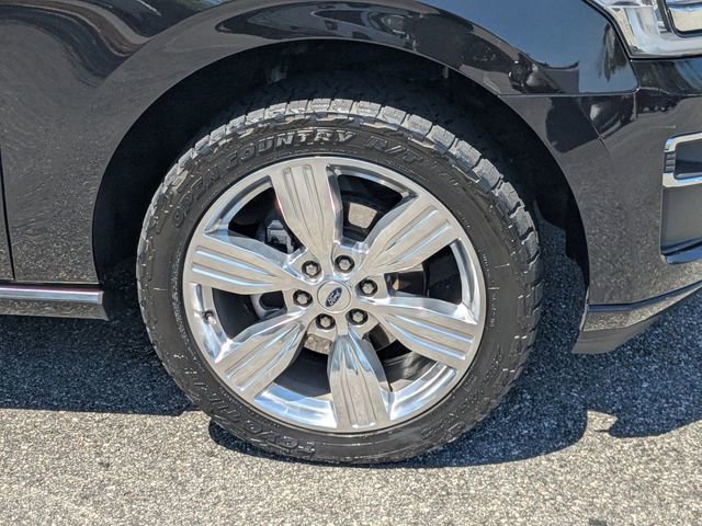 Used 2023 Ford Expedition Platinum AWD/4WD image 9