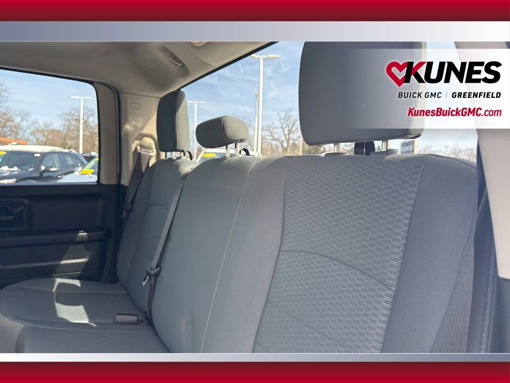 Used 2018 RAM 1500 Express image 34