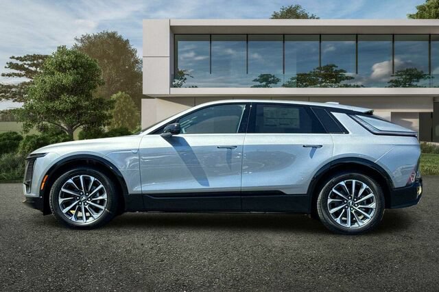 New 2026 Cadillac Lyriq Sport w/ LPO, Floor Liner Package AWD/4WD image 7