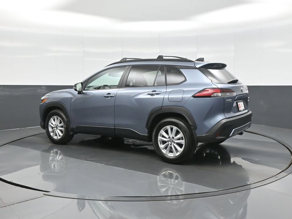Certified 2026 Toyota Corolla Cross LE w/ Moonroof Package AWD/4WD image 7