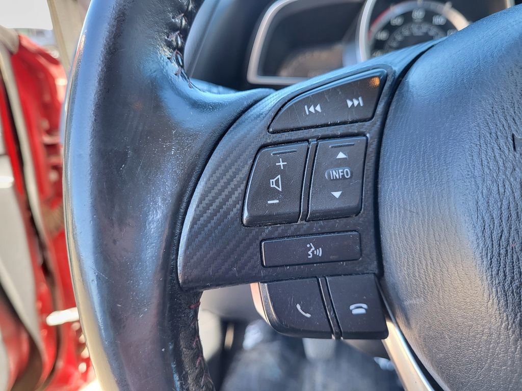 Used 2014 MAZDA MAZDA3 i Touring w/ Technology Package image 28