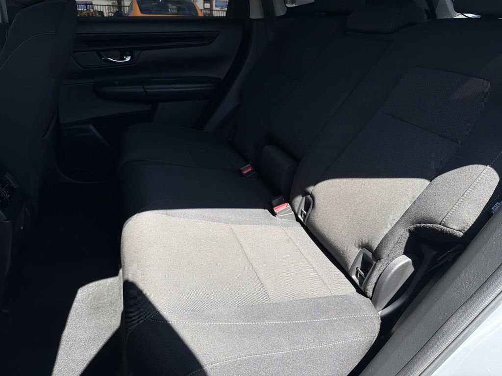 Used 2025 Honda CR-V EX image 21