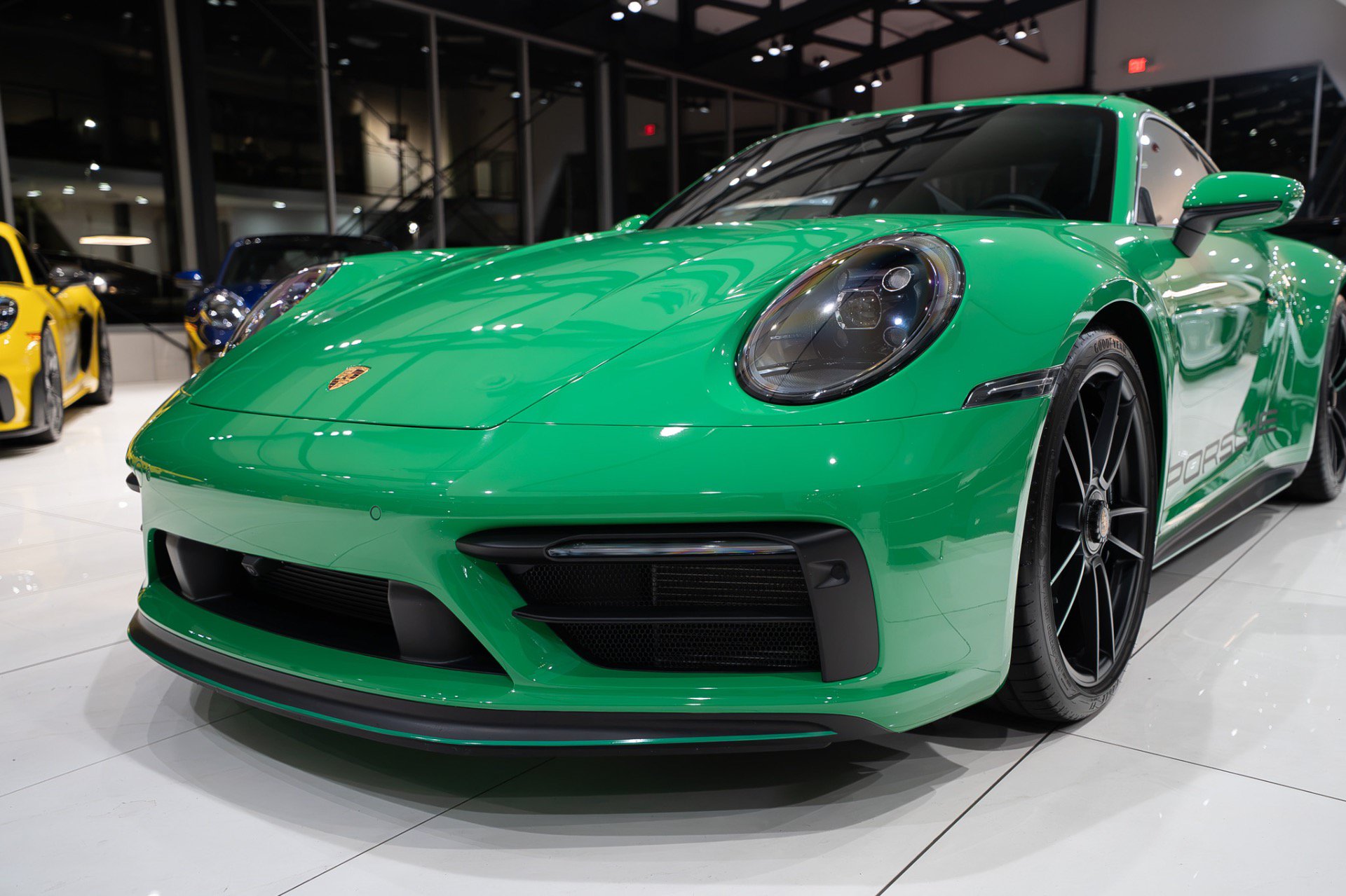 Used 2022 Porsche 911 GT3 RS image 41