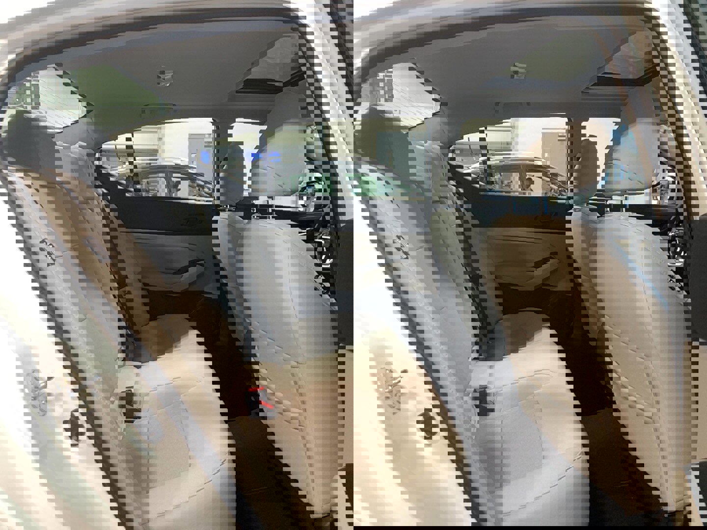 Used 2024 Nissan Altima 2.5 SV w/ SV Premium Package image 16