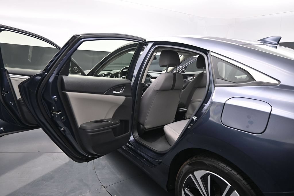 Used 2018 Honda Civic EX-T image 13