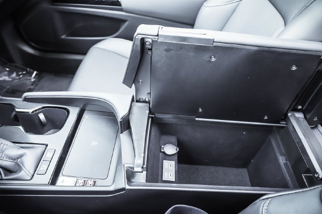 Certified 2025 Lexus ES 300h w/ Premium Package FWD image 18