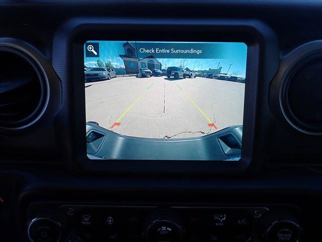 Used 2021 Jeep Gladiator Sport AWD/4WD image 15