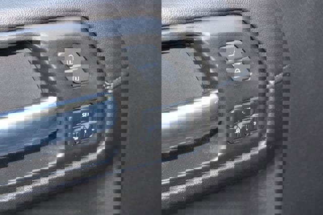 Used 2021 GMC Sierra 1500 SLT image 20