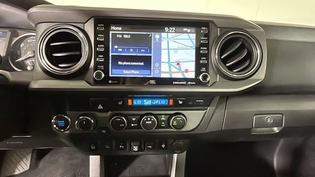 Used 2020 Toyota Tacoma TRD Sport w/ TRD Premium Sport Package AWD/4WD image 23