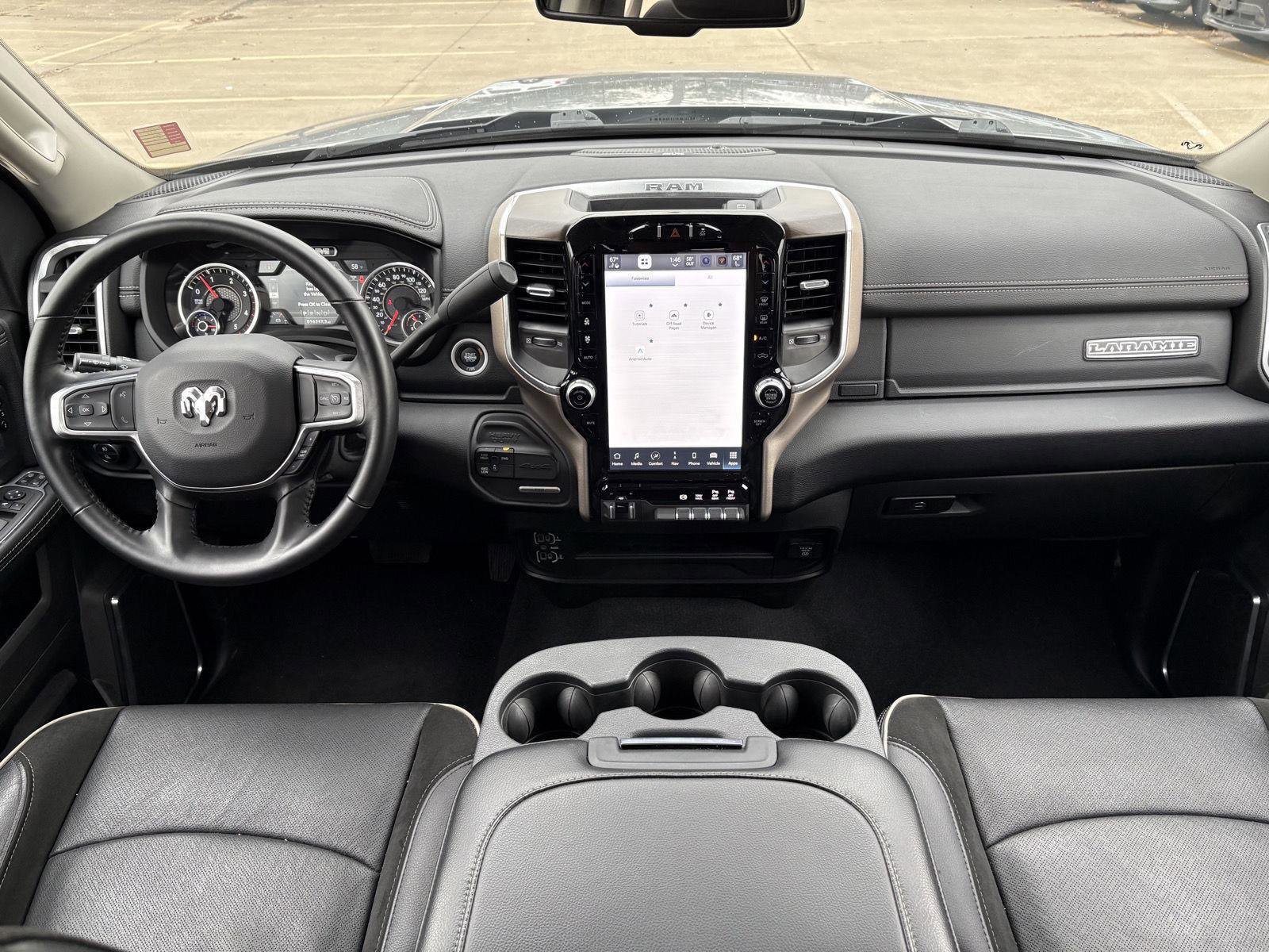 Used 2024 RAM 2500 Laramie image 12
