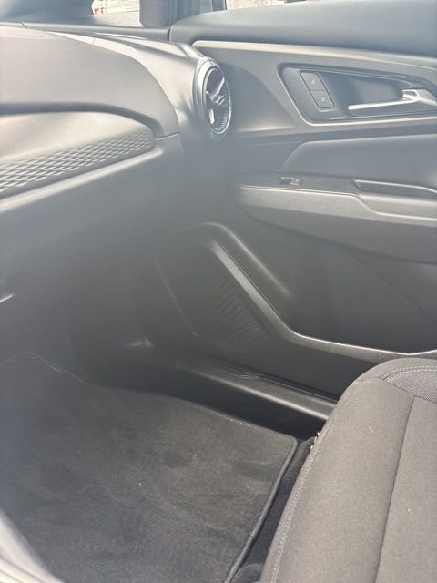 Used 2026 Chevrolet Equinox EV LT image 22