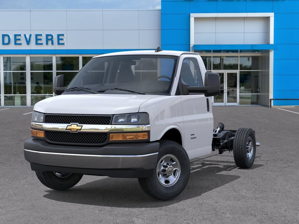 New 2026 Chevrolet Express 3500 w/ Power Convenience Package RWD image 6
