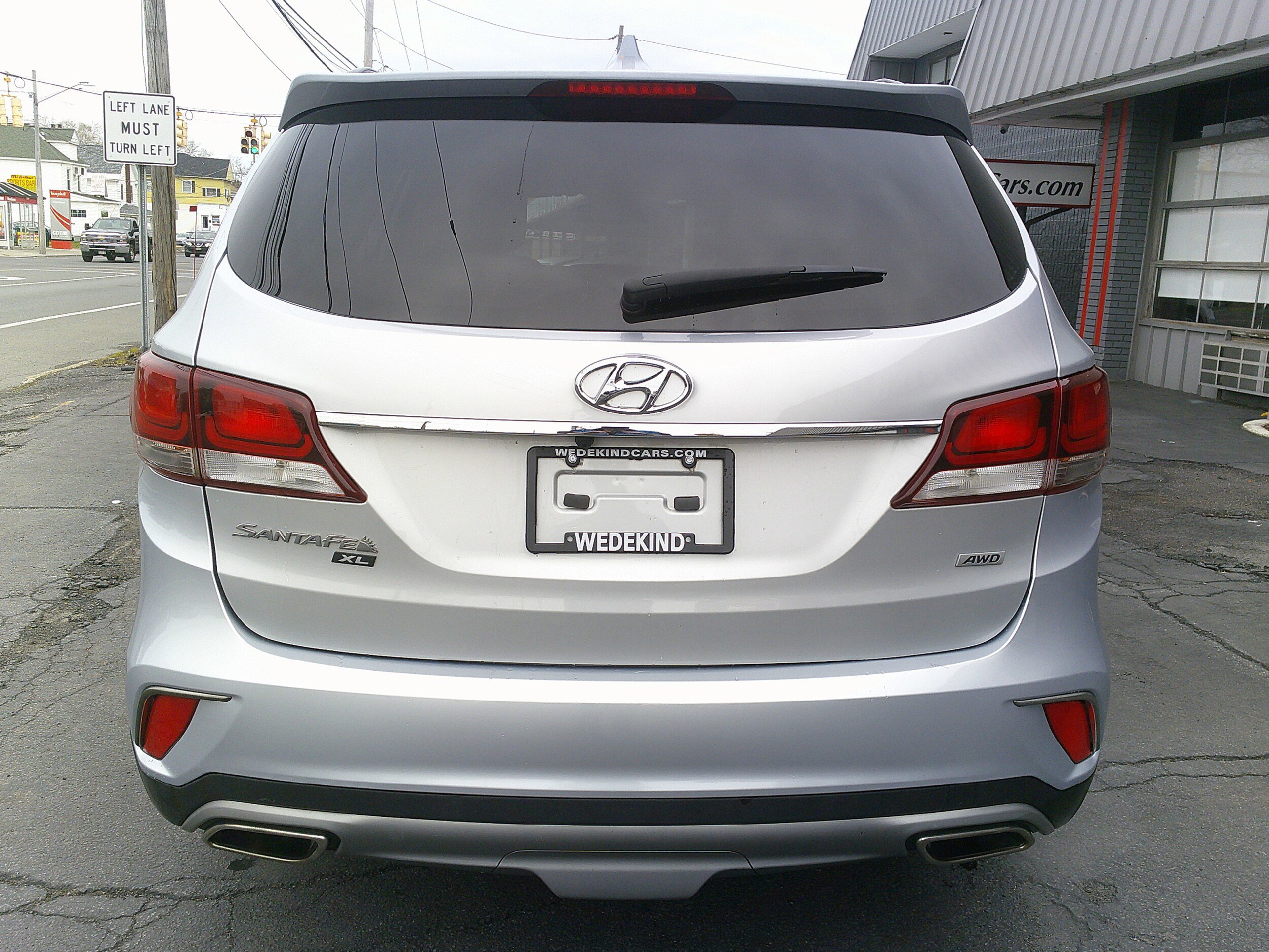 Used 2019 Hyundai Santa Fe XL SE w/ SE Premium Package 02 AWD/4WD image 4