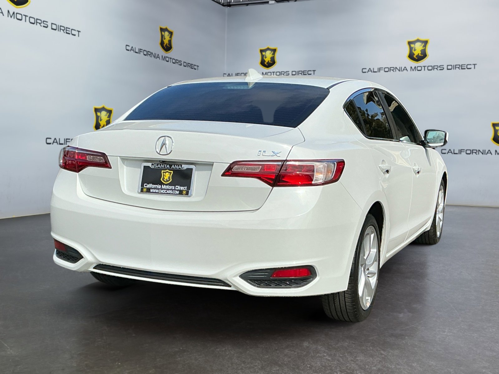 Used 2017 Acura ILX w/ Premium Package image 5