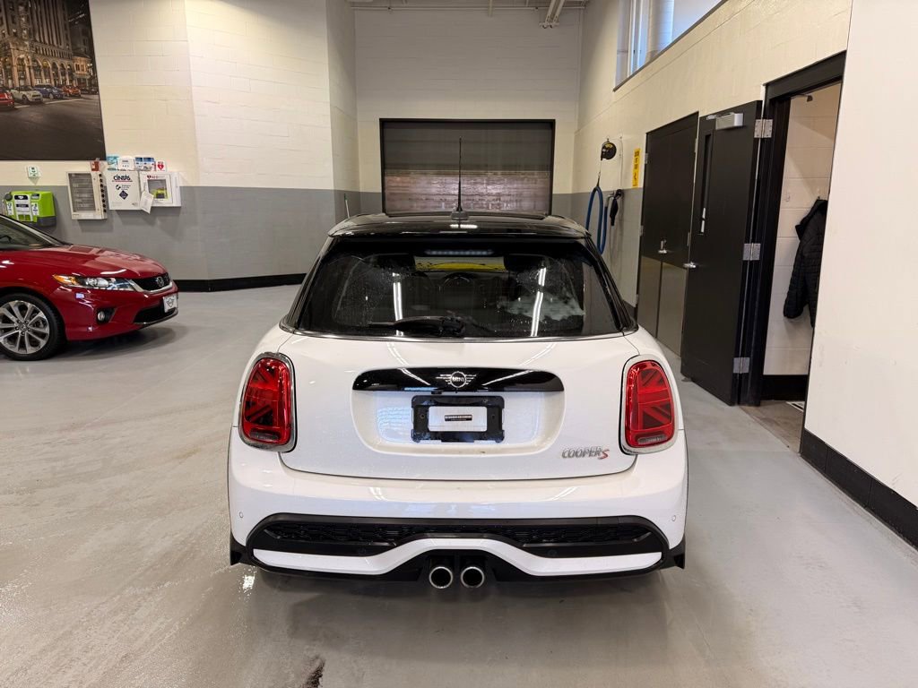 Certified 2023 MINI Cooper S image 4