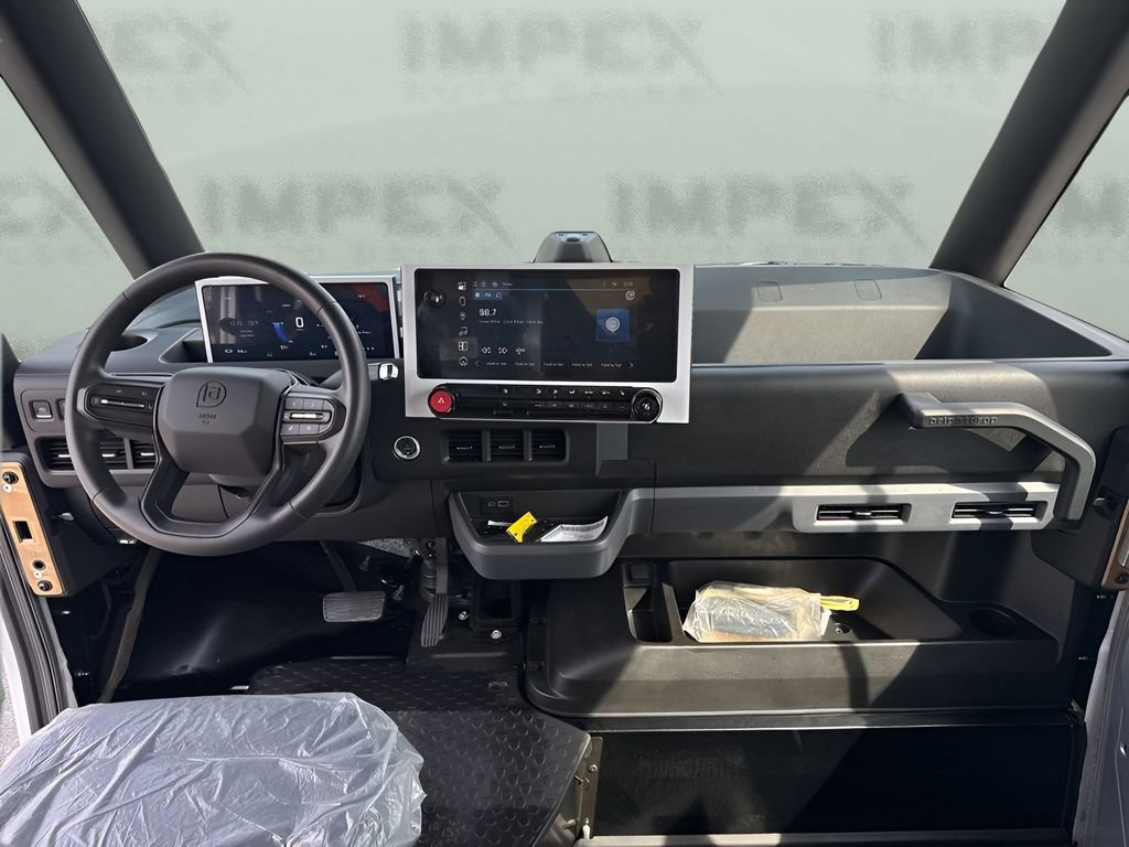 Used 2024 Chevrolet Brightdrop 400 w/ Commercial Equipment Package AWD/4WD image 11