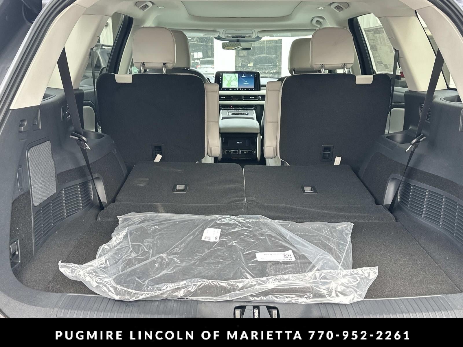 New 2026 Lincoln Aviator AWD image 35