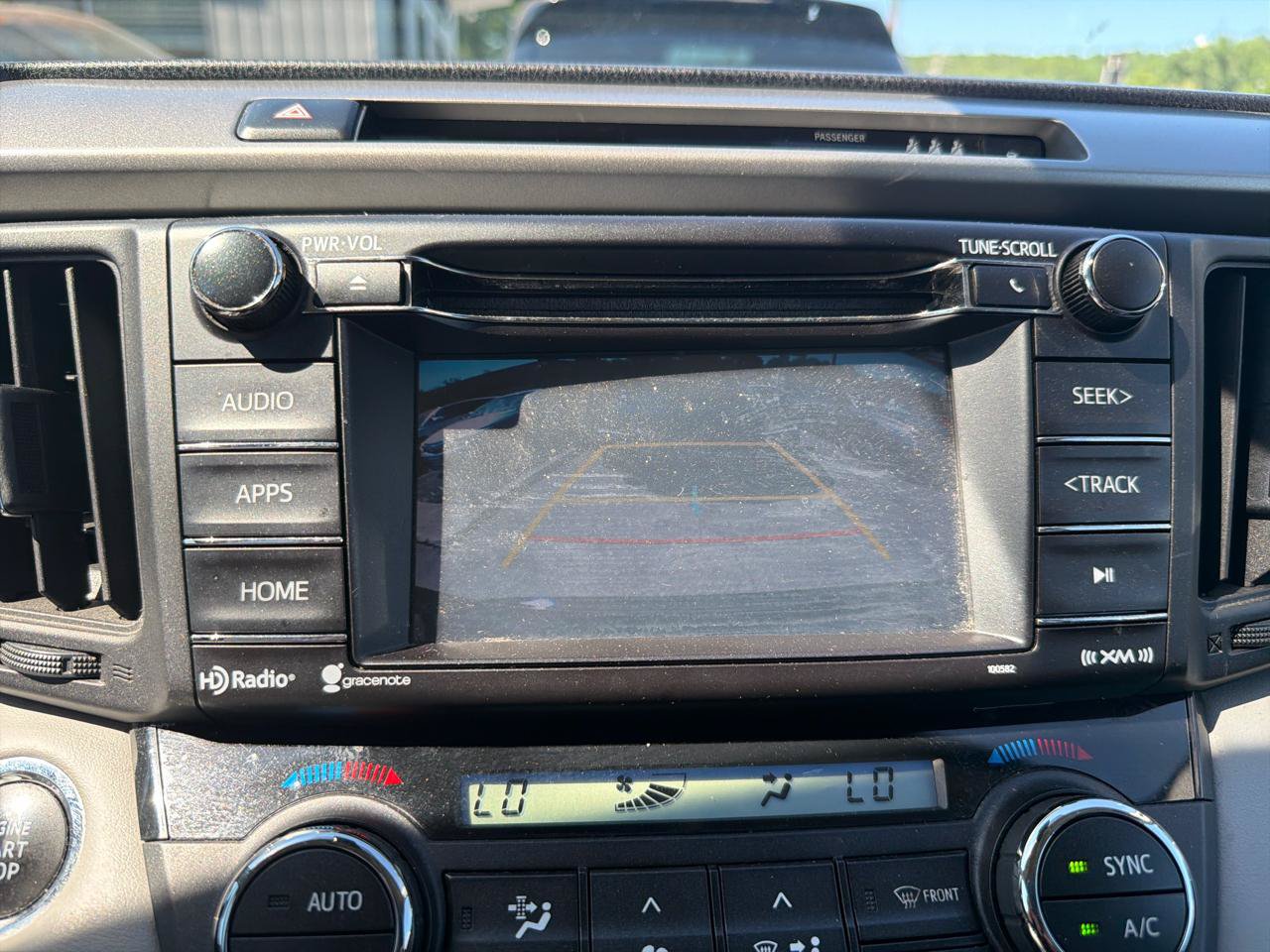 Used 2018 Toyota RAV4 XLE w/ Plus Extra Value Package AWD/4WD image 27
