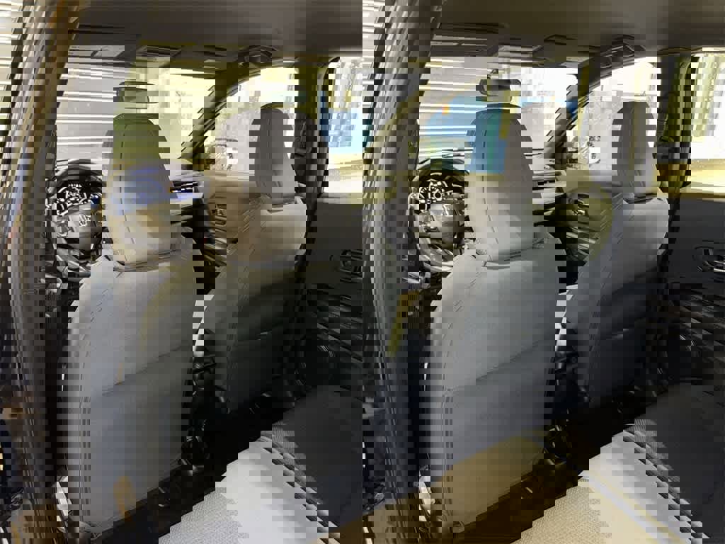 Used 2020 Honda HR-V Sport image 26