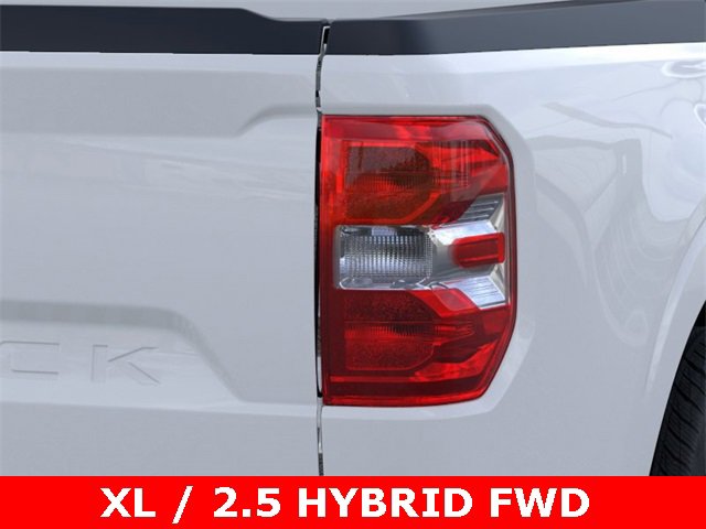 New 2025 Ford Maverick XL image 22
