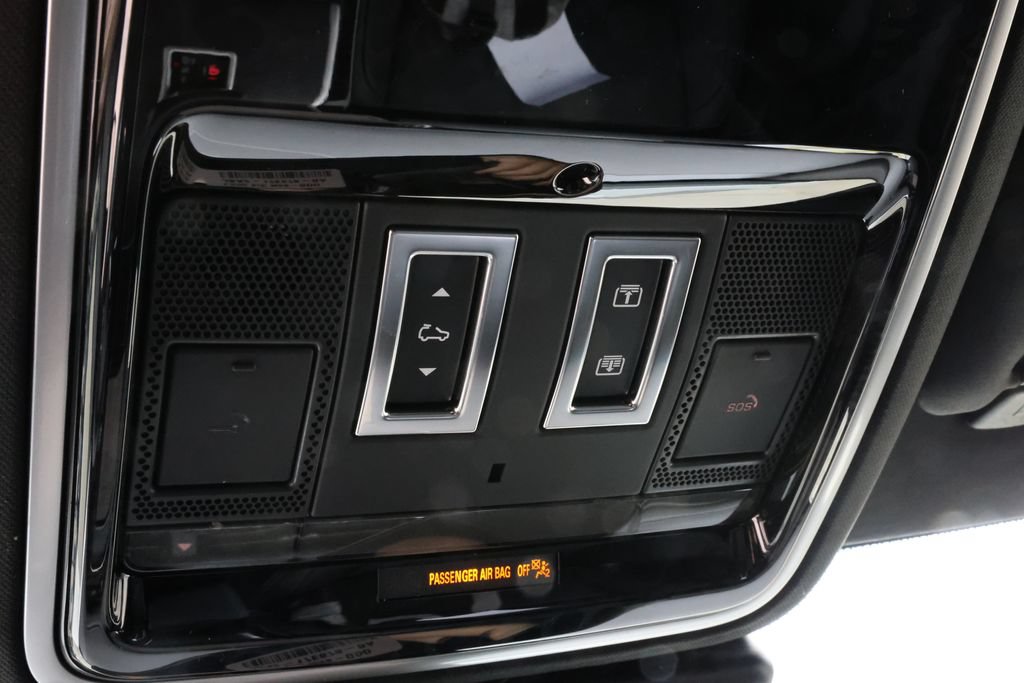 New 2026 Land Rover Range Rover Velar Belgravia AWD/4WD image 19