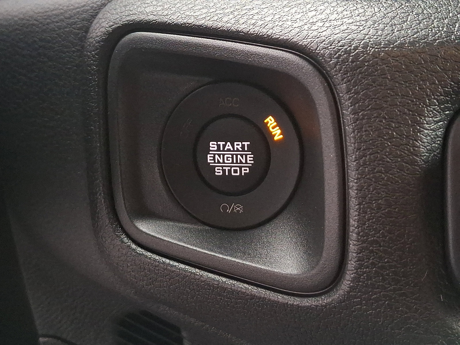 New 2026 Jeep Wrangler Unlimited Sport image 18