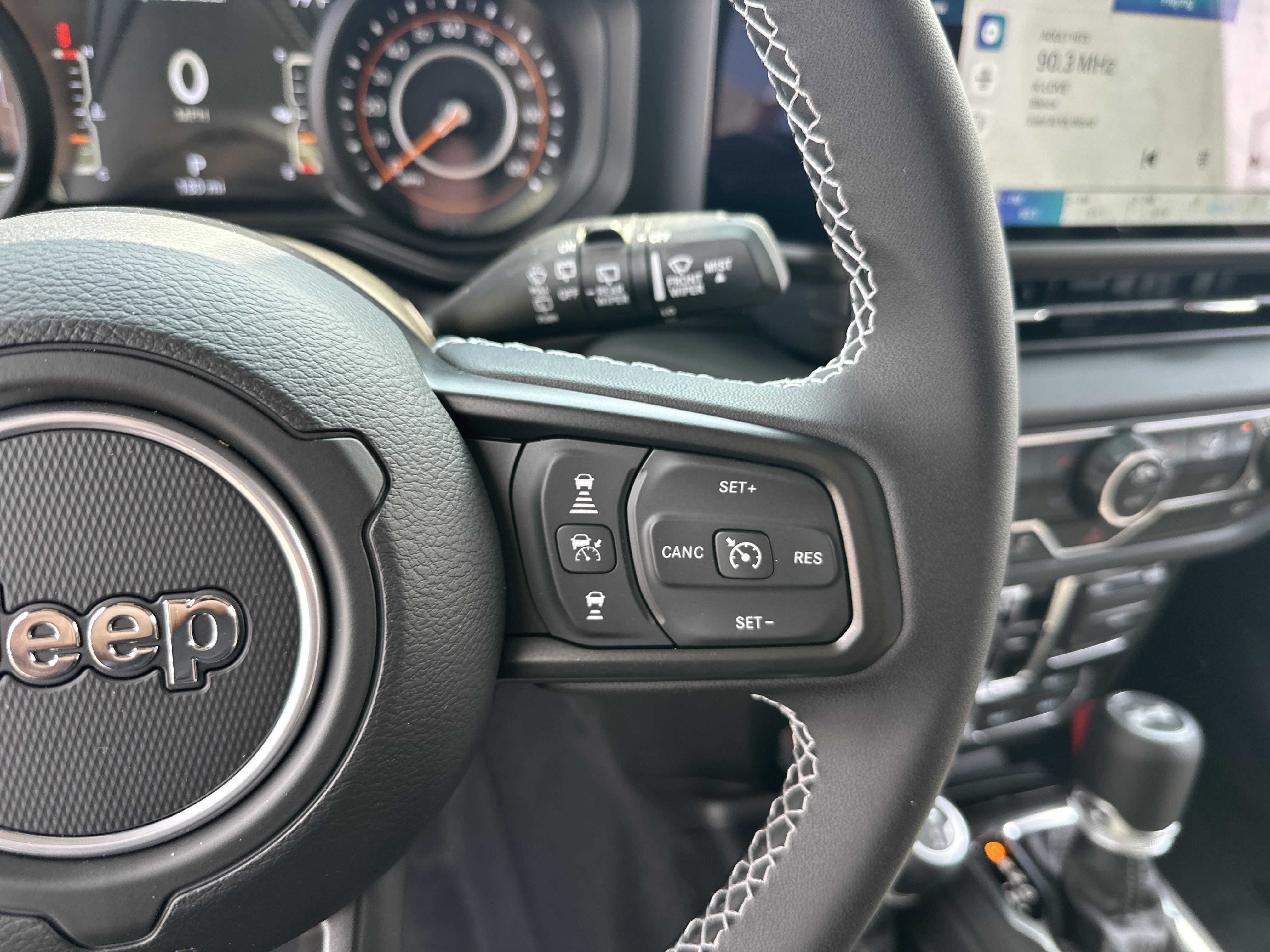 New 2025 Jeep Wrangler Unlimited Rubicon image 17