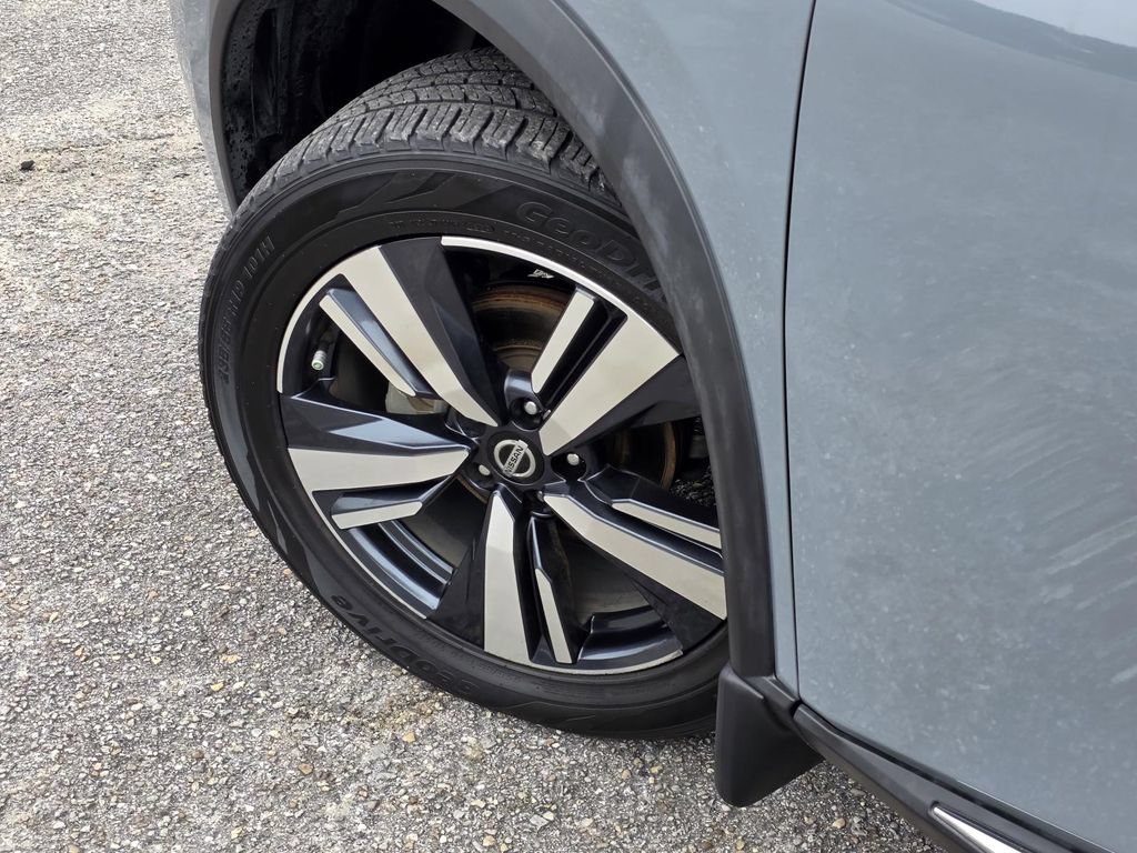 Used 2021 Nissan Rogue SL FWD image 41