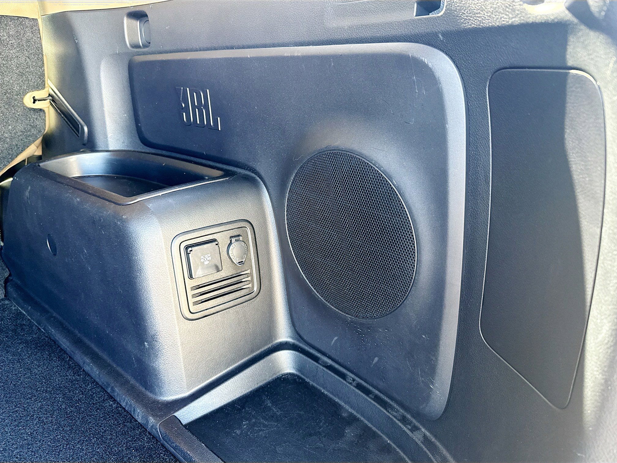 Used 2020 Toyota 4Runner Limited image 13