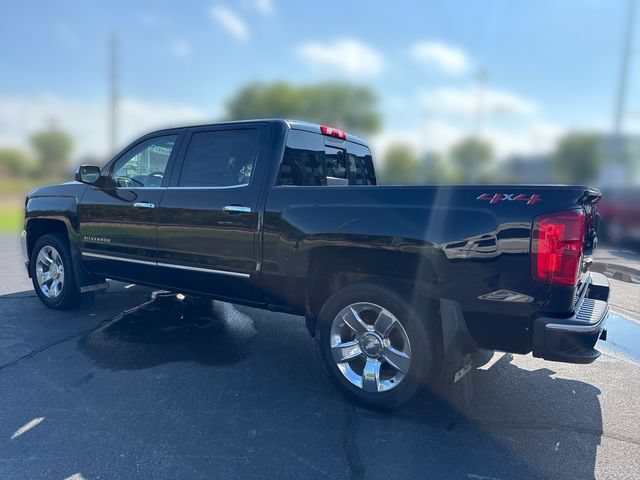 Used 2018 Chevrolet Silverado 1500 LTZ w/ Sport Package AWD/4WD image 3