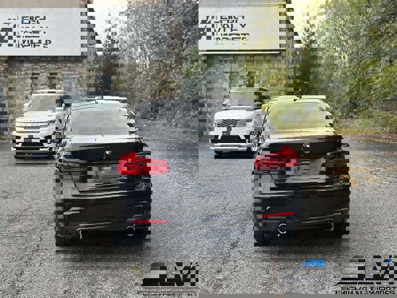 Used 2017 BMW 340i xDrive Sedan image 9