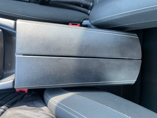 Used 2025 Nissan Rogue SV FWD image 32