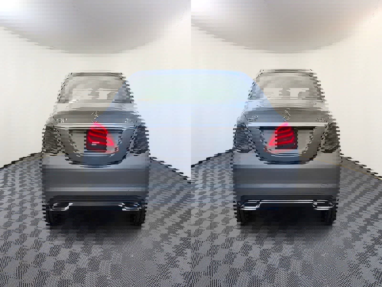 Used 2016 Mercedes-Benz C 300 4MATIC Sedan image 6