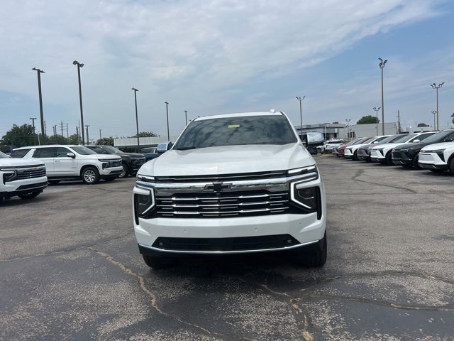 New 2025 Chevrolet Suburban Premier image 8